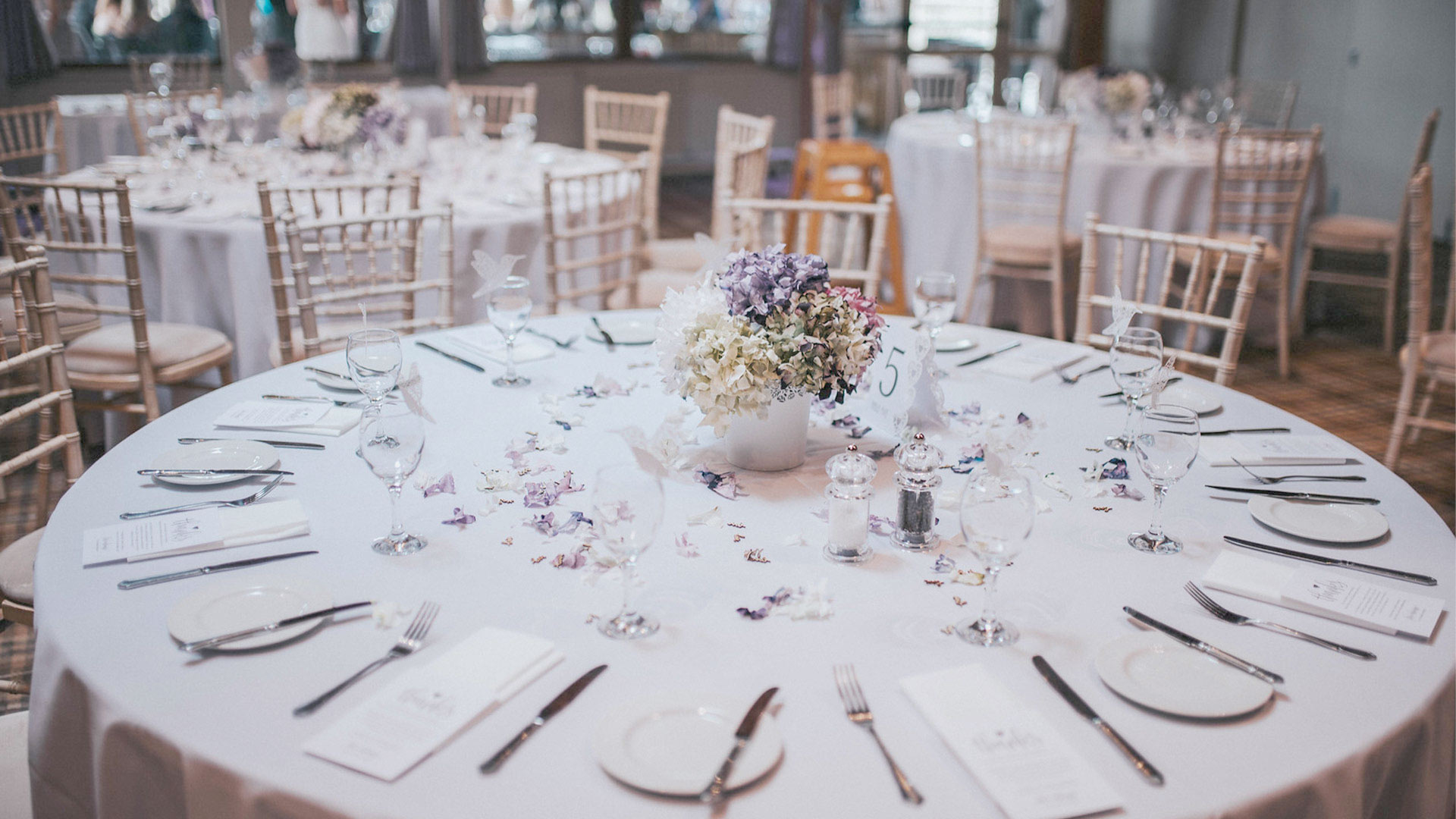 Wedding table decor at the Safari Lodge